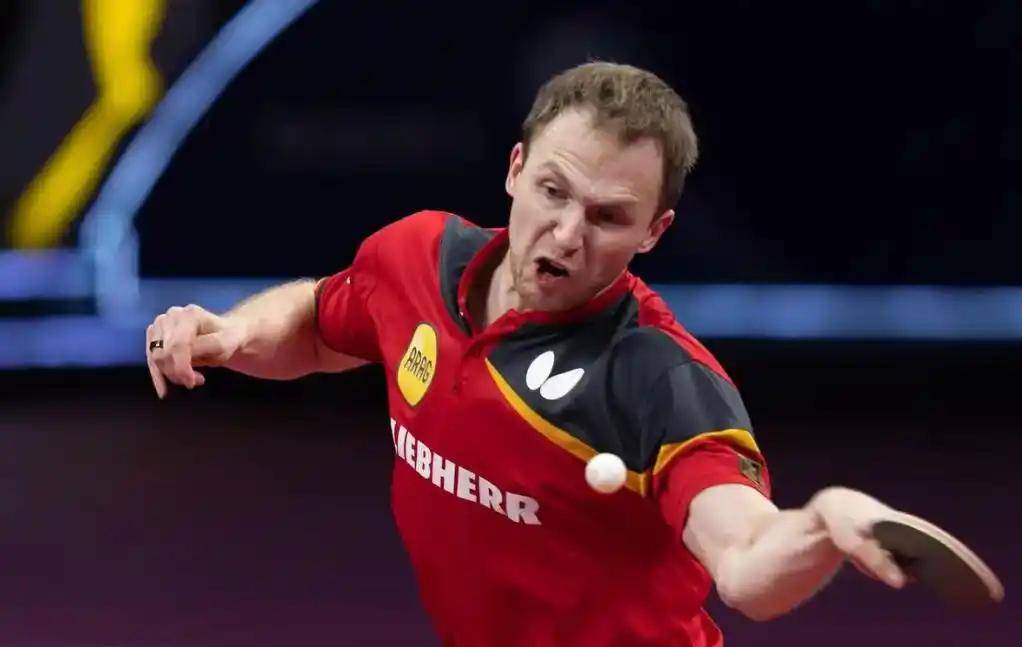 表现做出公 表现做出公