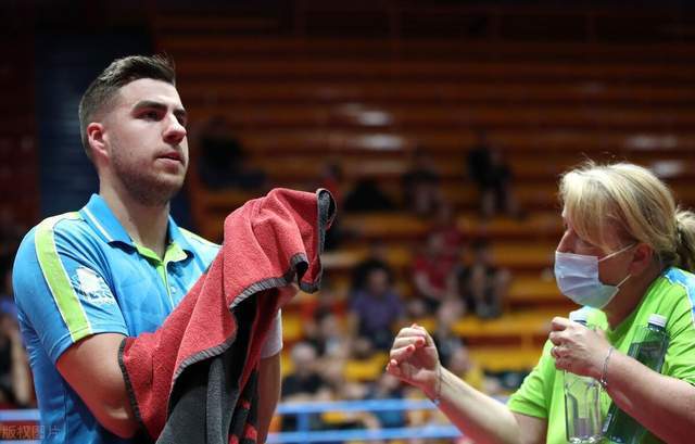 力的突出 力的突出