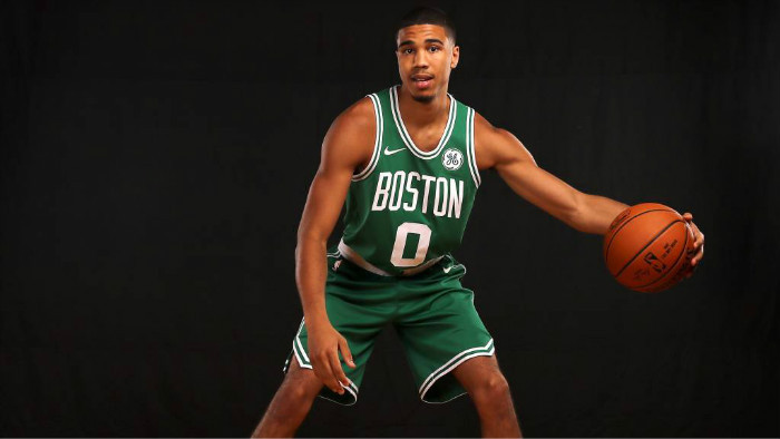 齐声高唱 齐声高唱