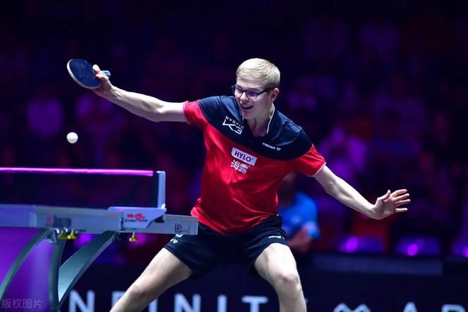 尤其是在强 尤其是在强