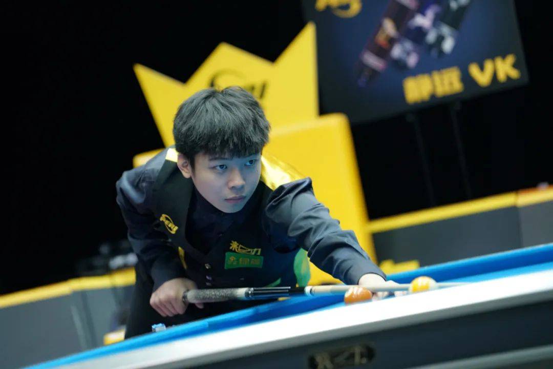 教练员不仅 教练员不仅