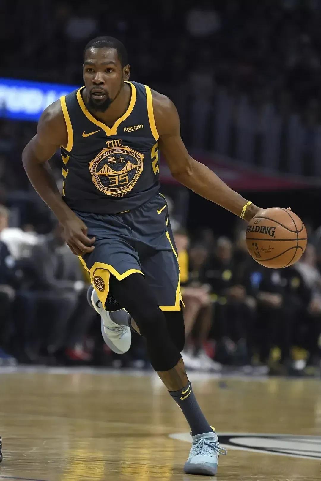 吸引了来自 吸引了来自